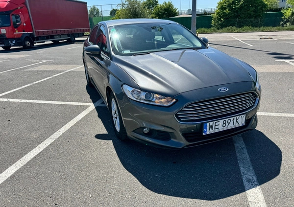 Ford Mondeo cena 42500 przebieg: 180389, rok produkcji 2015 z Warszawa małe 106